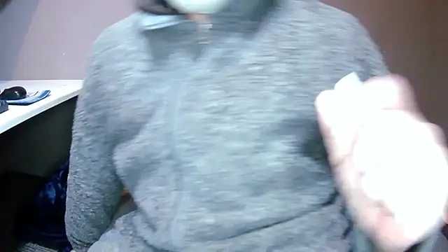 Snapshot of agaupt2 chatting on 01-23-25, 01:45 agaupt2 online show from 01-23-25, 01:45