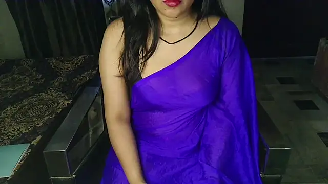 Snapshot of aarushi_sharmaa chatting on 05-13-26, 01:58 aarushi sharmaa online show from 05-13-26, 01:58