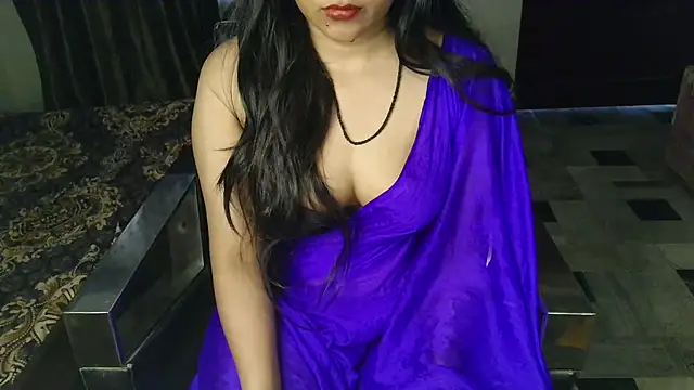 Snapshot of aarushi_sharmaa chatting on 05-21-26, 04:41 aarushi sharmaa online show from 05-21-26, 04:41