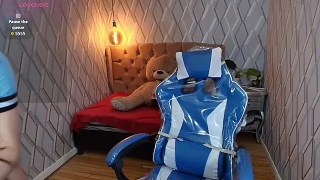 Angelchristix online show from 09-14-25, 07:57