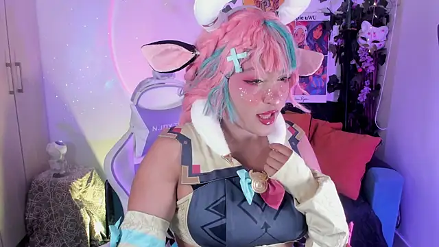 cutepie uwu  online show from 10-03-25, 01:02