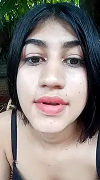 Snapshot of Julix_A chatting on 12-20-24, 09:39 Julix A online show from 12-20-24, 09:39