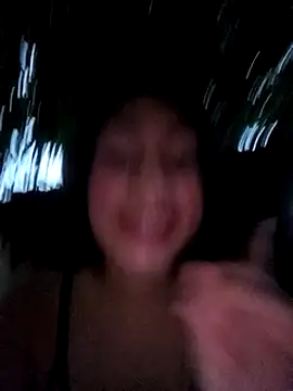 Snapshot of Julix_A chatting on 01-12-25, 11:04 Julix A online show from 01-12-25, 11:04