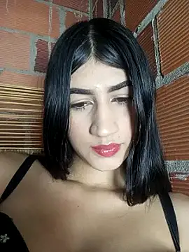 Snapshot of Julix_A chatting on 01-19-25, 07:46 Julix A online show from 01-19-25, 07:46