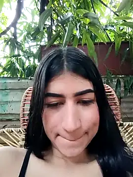 Snapshot of Julix_A chatting on 03-02-25, 07:45 Julix A online show from 03-02-25, 07:45