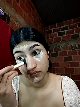 Snapshot of Julix_A chatting on 03-10-26, 11:10 Julix A online show from 03-10-26, 11:10