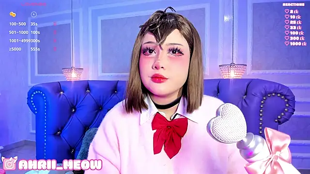 Snapshot of AHRI_LEE chatting on 01-18-25, 04:04 AHRI LEE online show from 01-18-25, 04:04