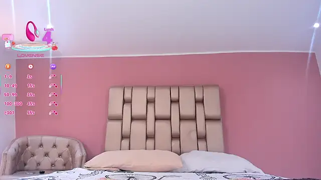 Snapshot of _ISABELLA_HOT_ chatting on 03-08-25, 11:48 ISABELLA HOT online show from 03-08-25, 11:48