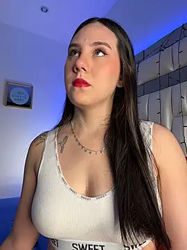  ISABELLA HOT  online show from 04-17-26, 12:19