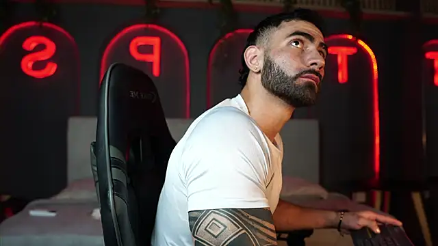 Austin bolt online show from 02-04-26, 03:23