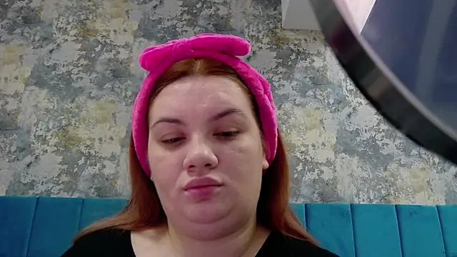 MelanieBrownn online show from 01-06-25, 03:20