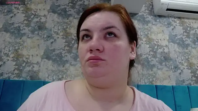 MelanieBrownn online show from 01-12-25, 05:45