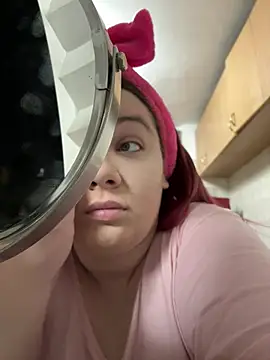 MelanieBrownn online show from 03-09-25, 05:17