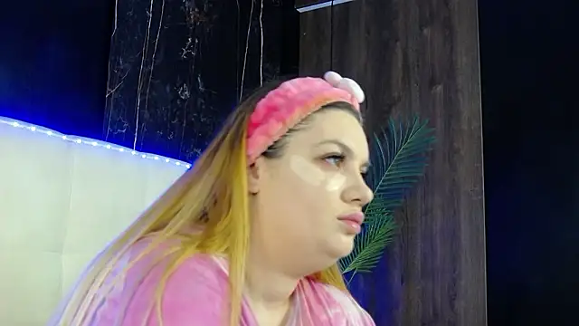 MelanieBrownn online show from 02-14-26, 06:10