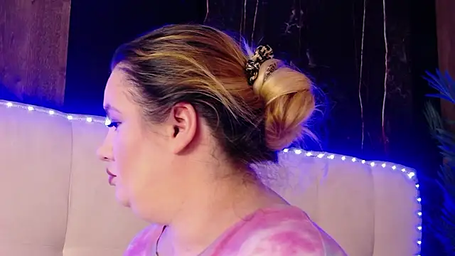 MelanieBrownn online show from 03-01-26, 06:37