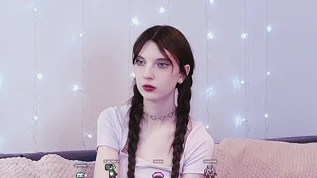 KimWilli online show from 01-28-25, 10:12