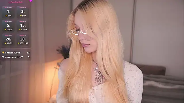 Naughty  Couplles online show from 02-10-26, 04:11