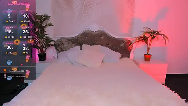 Snapshot of LayriantaVee chatting on 02-08-25, 10:07 LayriantaVee online show from 02-08-25, 10:07