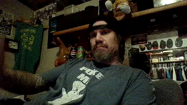 Snapshot of clitstitsandbongrips chatting on 12-06-24, 11:33 clitstitsandbongrips online show from 12-06-24, 11:33