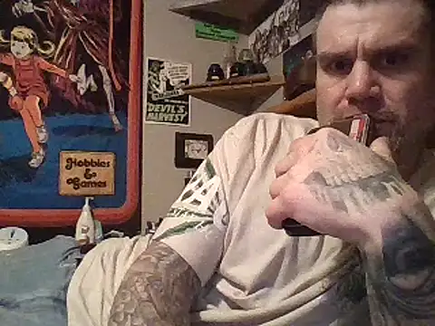 Snapshot of clitstitsandbongrips chatting on 02-17-25, 12:54 clitstitsandbongrips online show from 02-17-25, 12:54