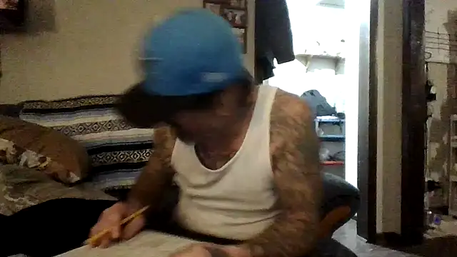 Snapshot of clitstitsandbongrips chatting on 10-10-25, 06:45 clitstitsandbongrips online show from 10-10-25, 06:45