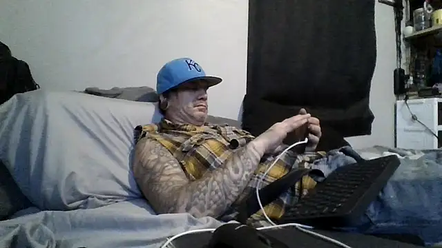 Snapshot of clitstitsandbongrips chatting on 11-03-25, 09:10 clitstitsandbongrips online show from 11-03-25, 09:10