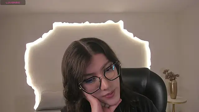 AmberFarrell online show from 06-08-26, 08:31