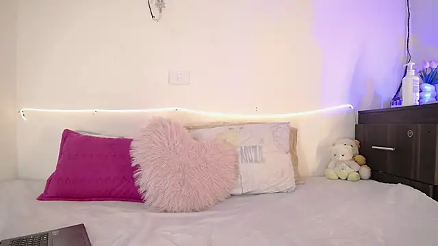 shysweets online show from 06-16-26, 02:52