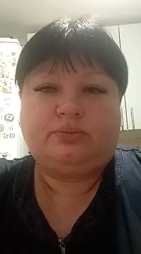 Snapshot of Marina376 chatting on 01-06-25, 05:38 Marina376 online show from 01-06-25, 05:38