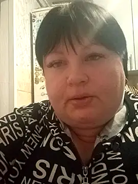 Snapshot of Marina376 chatting on 02-01-25, 09:51 Marina376 online show from 02-01-25, 09:51