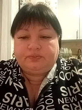 Snapshot of Marina376 chatting on 03-04-25, 09:22 Marina376 online show from 03-04-25, 09:22