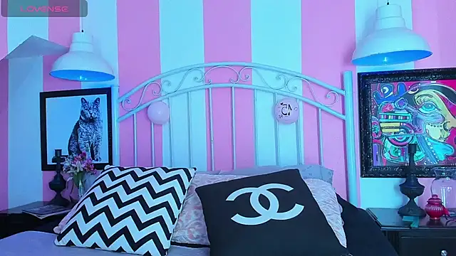 Liah Grey8 online show from 02-22-25, 09:15