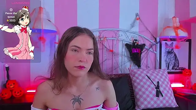 Liah Grey8 online show from 10-31-25, 09:27