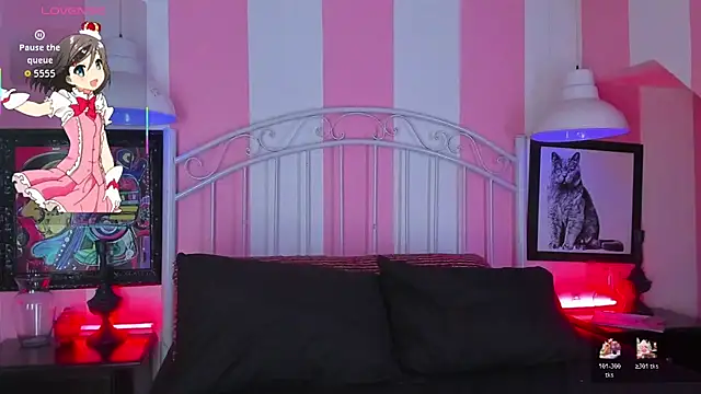 Liah Grey8 online show from 11-24-25, 09:36