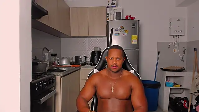 Aaron ST online show from 02-06-26, 05:12