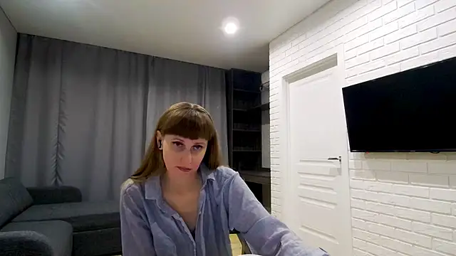 Daniella Lorente online show from 05-24-26, 10:37