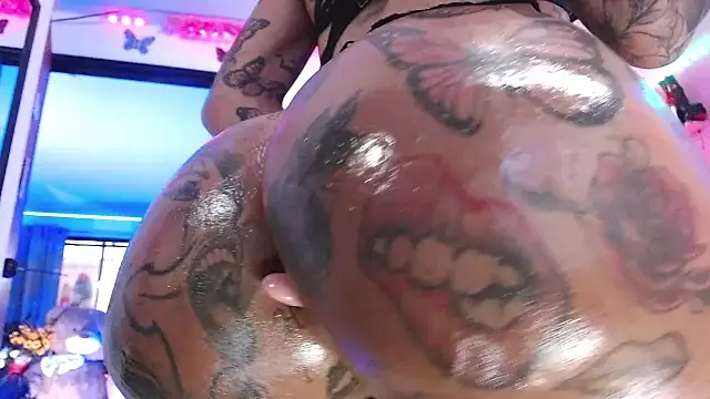 goddess BigassCock online show from 04-25-26, 08:17