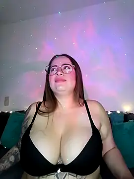 soofy   online show from 04-22-26, 05:10