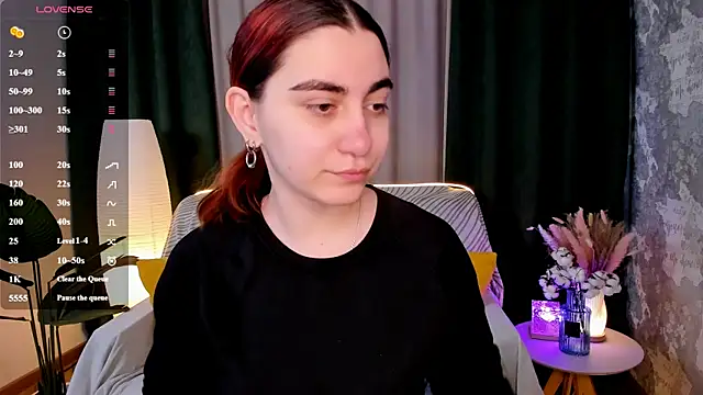 hannacheekss  online show from 03-19-26, 02:26