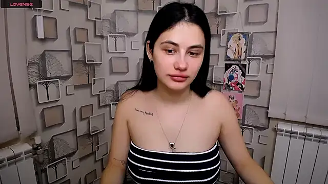 AliceSexyyy  online show from 10-03-25, 09:50