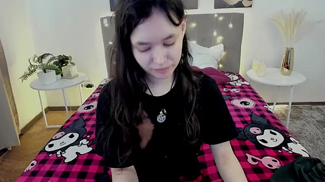 Emily Strikeee online show from 05-25-26, 01:44