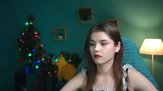 Snapshot of EvaThopson chatting on 12-08-24, 03:13 EvaThopson online show from 12-08-24, 03:13