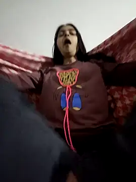 Snapshot of pikubaby chatting on 02-05-26, 07:18 pikubaby online show from 02-05-26, 07:18