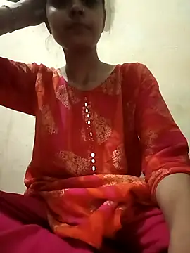 Snapshot of pikubaby chatting on 02-20-26, 06:52 pikubaby online show from 02-20-26, 06:52