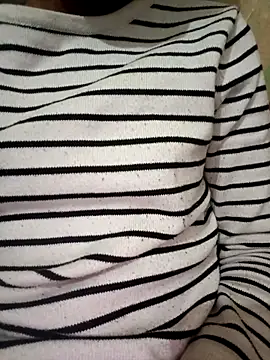 Snapshot of pikubaby chatting on 03-01-26, 07:49 pikubaby online show from 03-01-26, 07:49