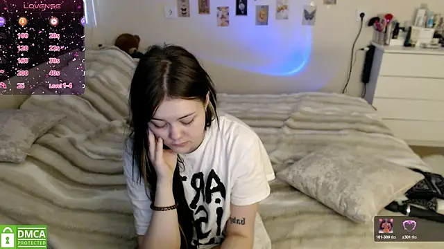 BettyandRich  online show from 04-04-26, 08:56