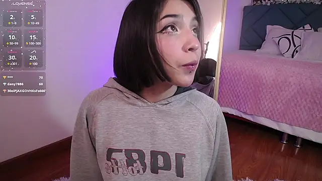 Escarlett Wii online show from 02-22-25, 04:19