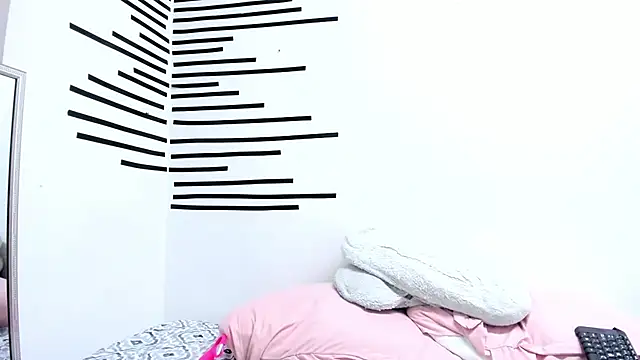 Emawalker  online show from 04-26-26, 01:09