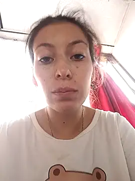 Snapshot of Tefannyy_ chatting on 02-13-25, 02:42 Tefannyy online show from 02-13-25, 02:42