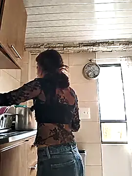 Snapshot of Tefannyy_ chatting on 09-17-25, 03:46 Tefannyy online show from 09-17-25, 03:46